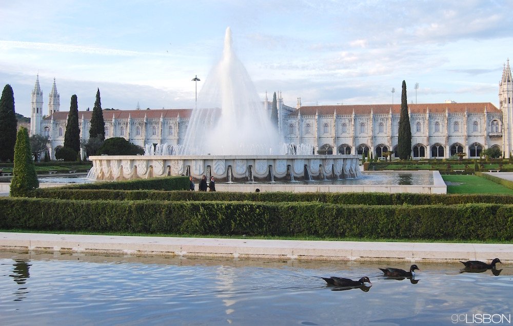 Belém district in Lisbon with the Tower of Belém, Jerónimos Monastery, and the Tagus River — featured in the Lisbon Immersive Day Tour by Lux Motion
